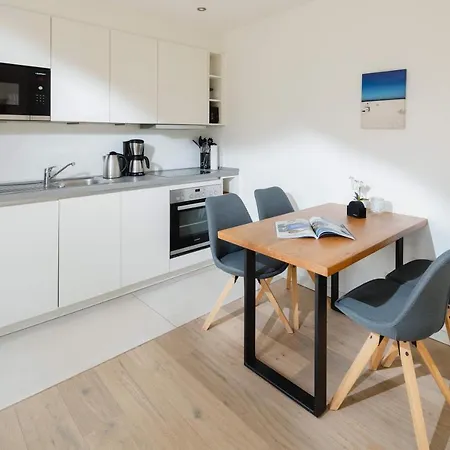 Haus Duenenkate Seeloewe 公寓 于斯德